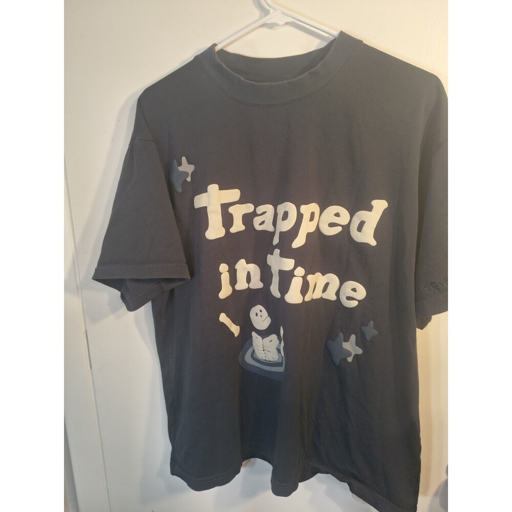 Broken Planet Trapped In Time Shirt Mens Large L Black Puff Print Astronaut Tee